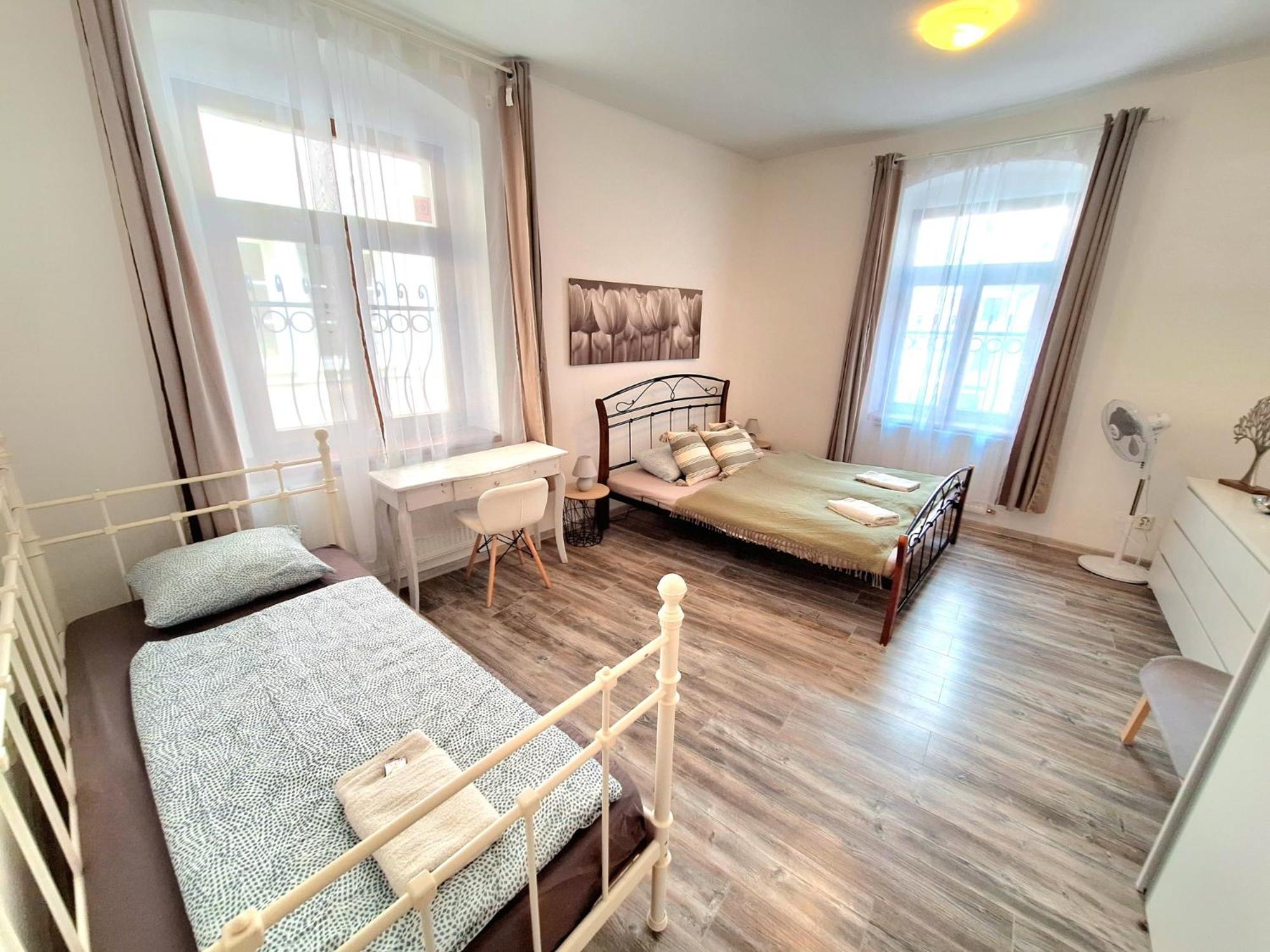 Apartment Emma - Old Town Bratislava Exterior foto