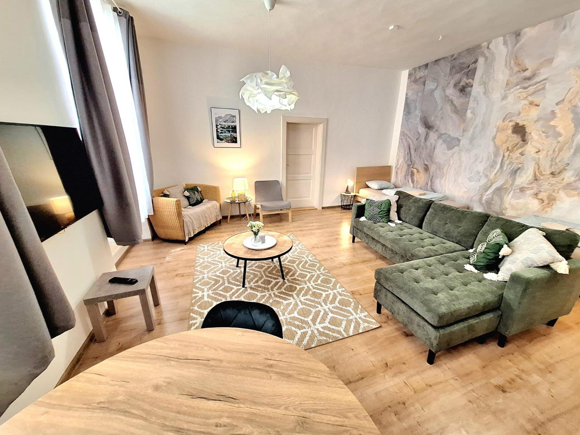 Apartment Emma - Old Town Bratislava Exterior foto